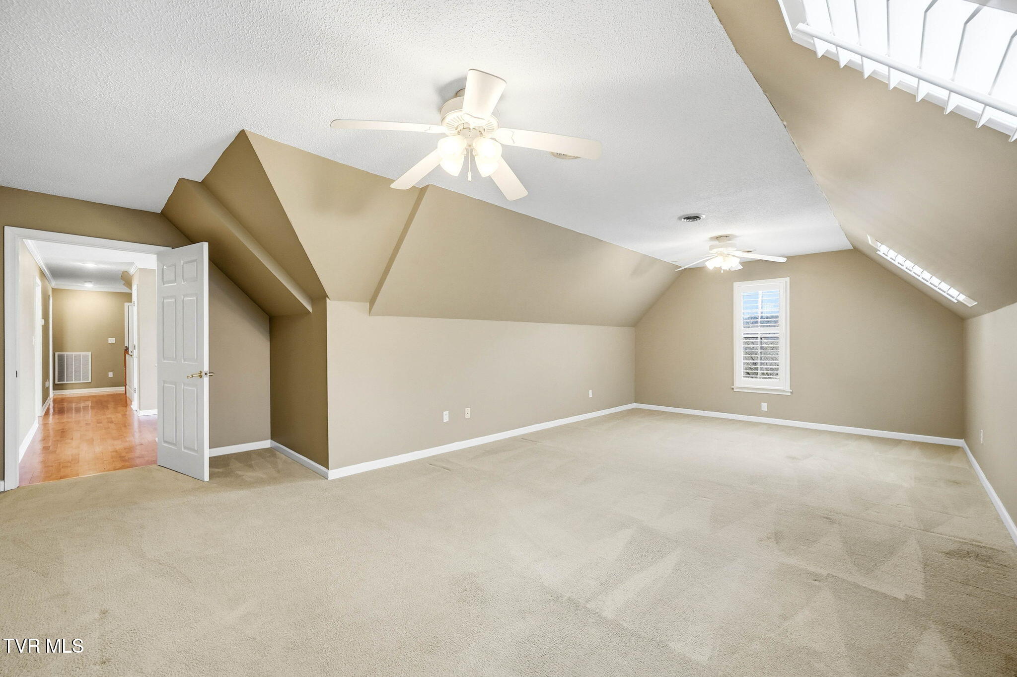 2070 King College Road Bristol, TN 37620 - Photo 40 of 76 2070 King College Road