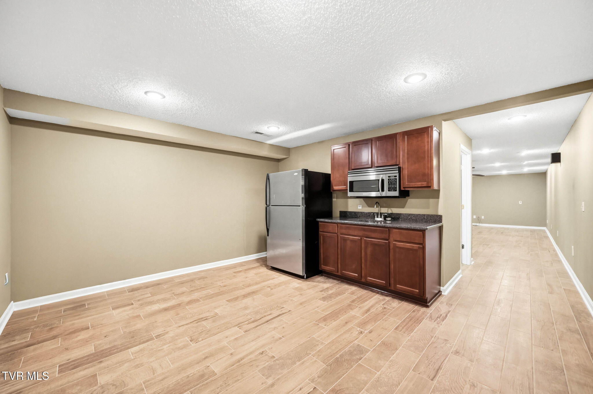 2070 King College Road Bristol, TN 37620 - Photo 42 of 71 40-web-or-mls-2070_King college-42