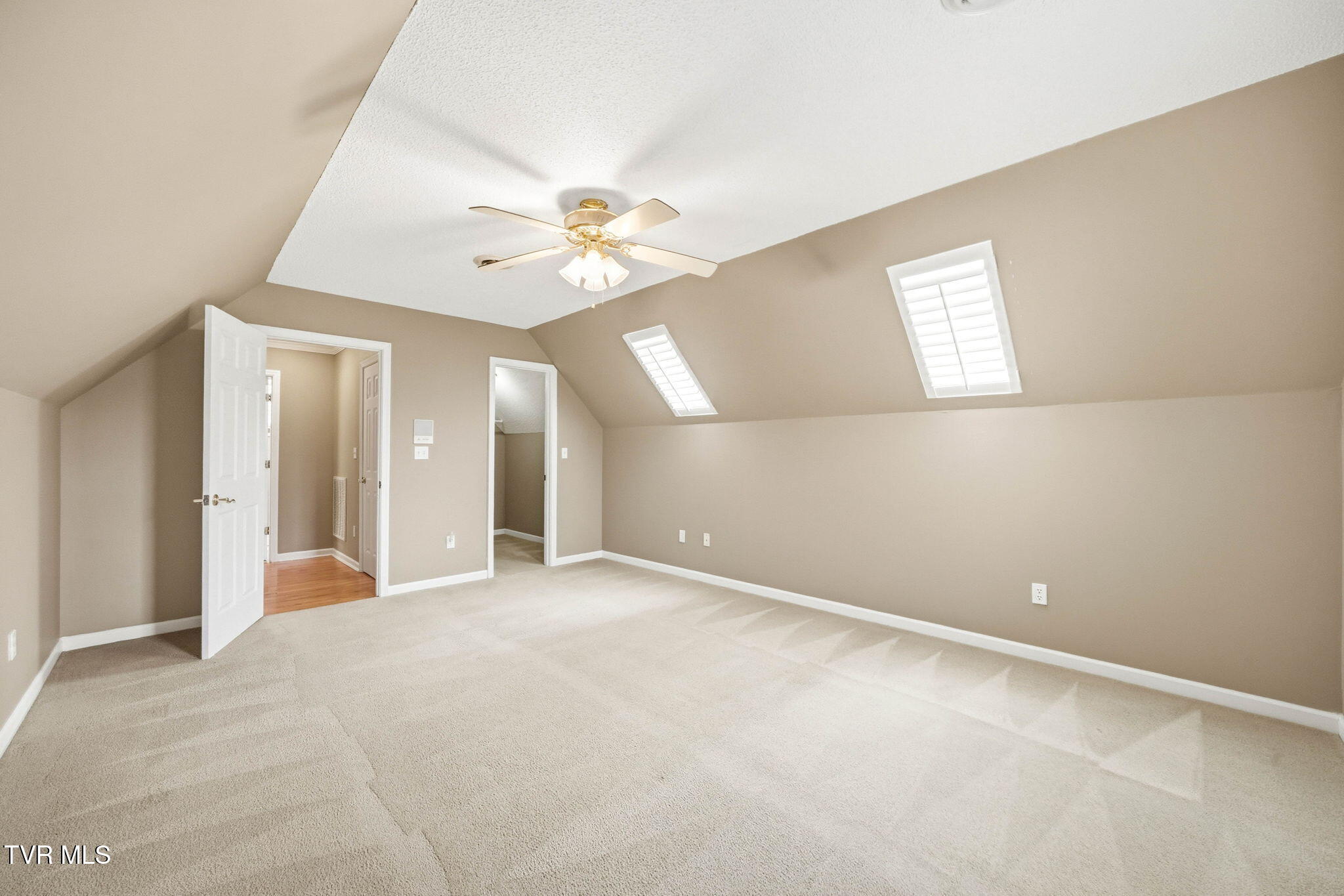 2070 King College Road Bristol, TN 37620 - Photo 45 of 76 2070 King College Road