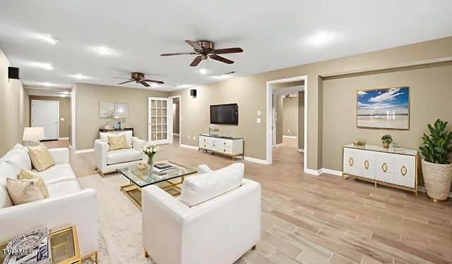 $889,900 | 2070 King College Road, Bristol, TN 37620