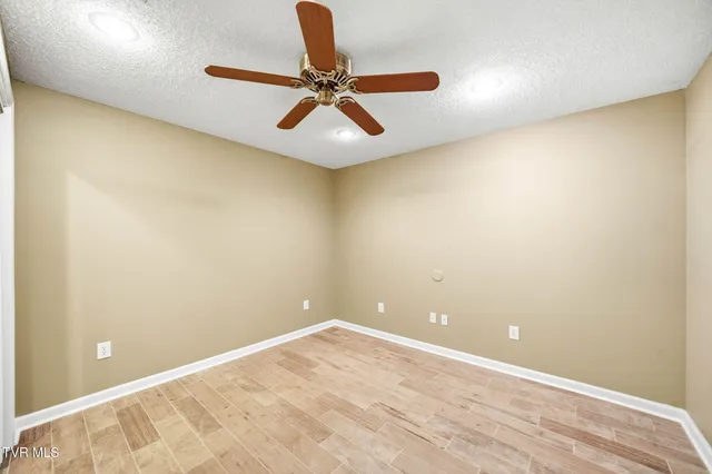 $889,900 | 2070 King College Road, Bristol, TN 37620