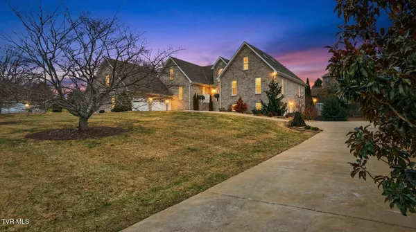 $849,900 | 2070 King College Road, Bristol, TN 37620