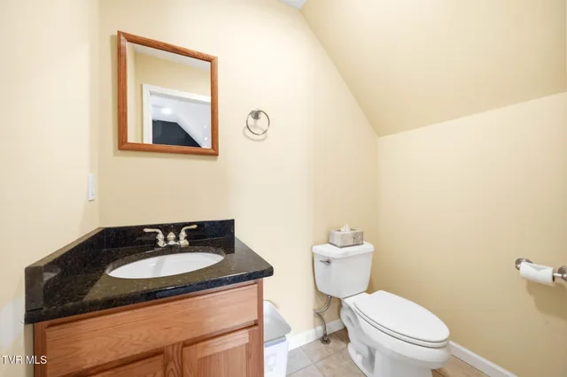 $889,900 | 2070 King College Road, Bristol, TN 37620