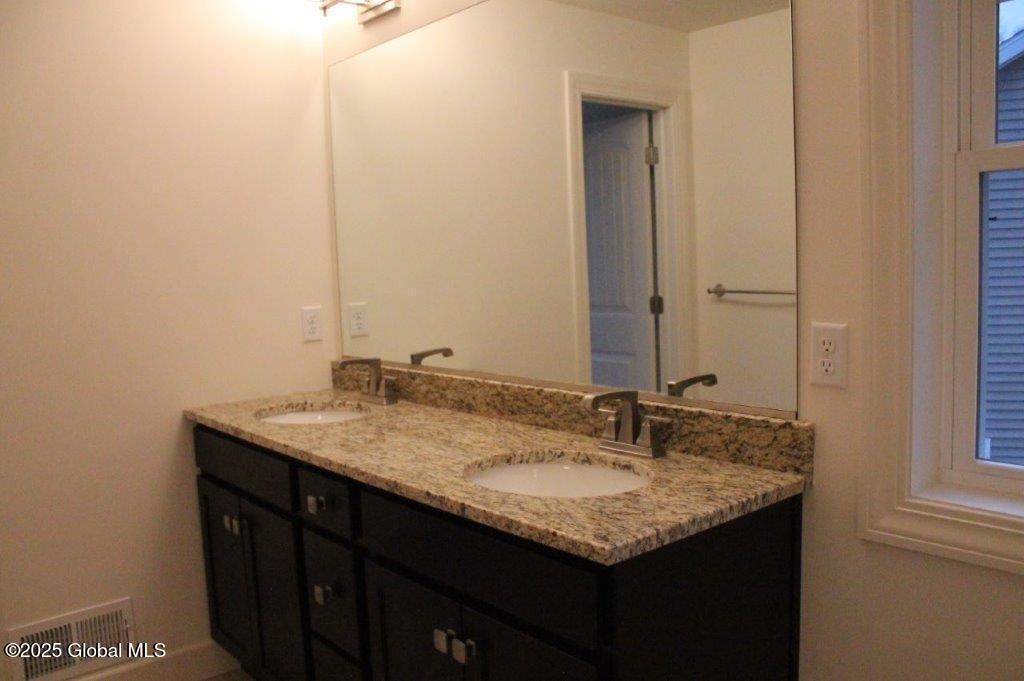 905 Ridgeview Circle Castleton-on-Hudson, NY 12033 - Photo 23 of 23 49 Flanders - Master Bathroom