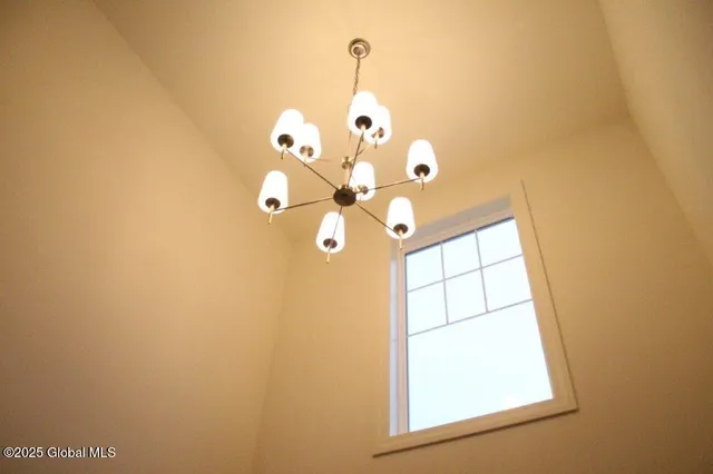 $603,000 | 905 Ridgeview Circle, Castleton-on-Hudson, NY 12033