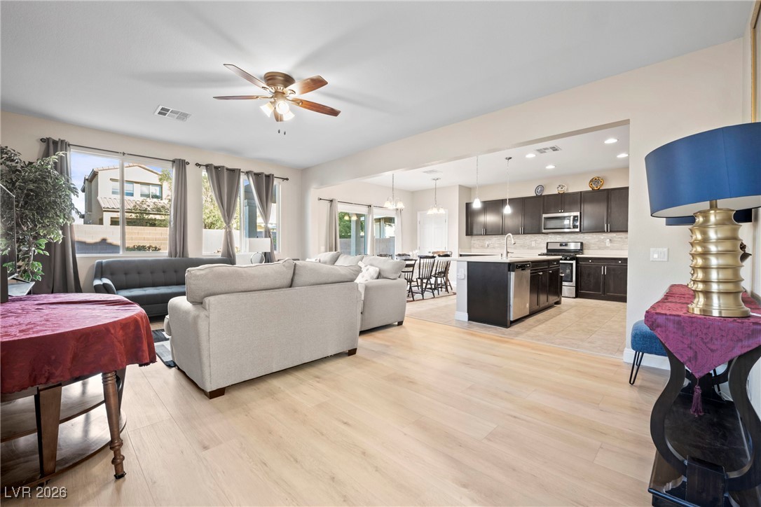 4608 Amberley Ridge Avenue Las Vegas, NV 89115 - Photo 14 of 54
