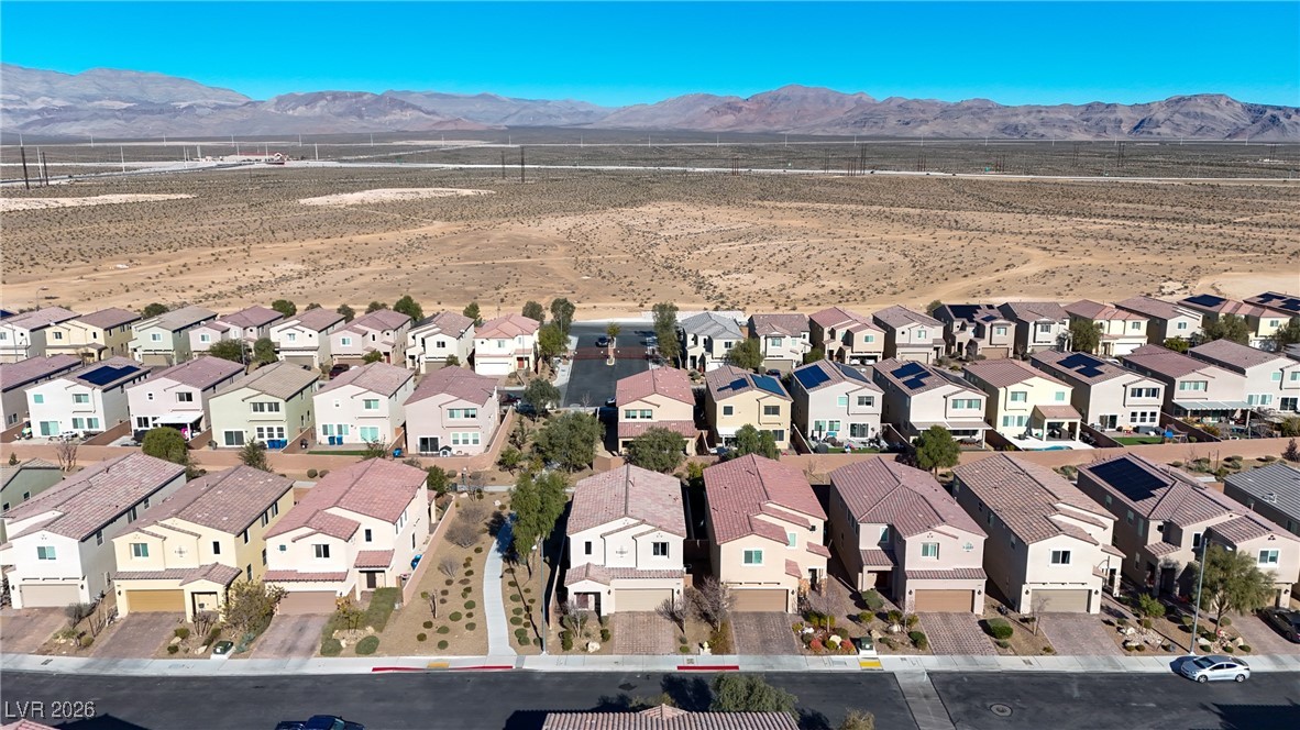 4608 Amberley Ridge Avenue Las Vegas, NV 89115 - Photo 7 of 54