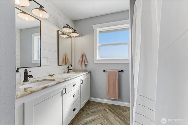 $534,900 | 1013 South Glenwood Avenue, Wenatchee, WA 98801