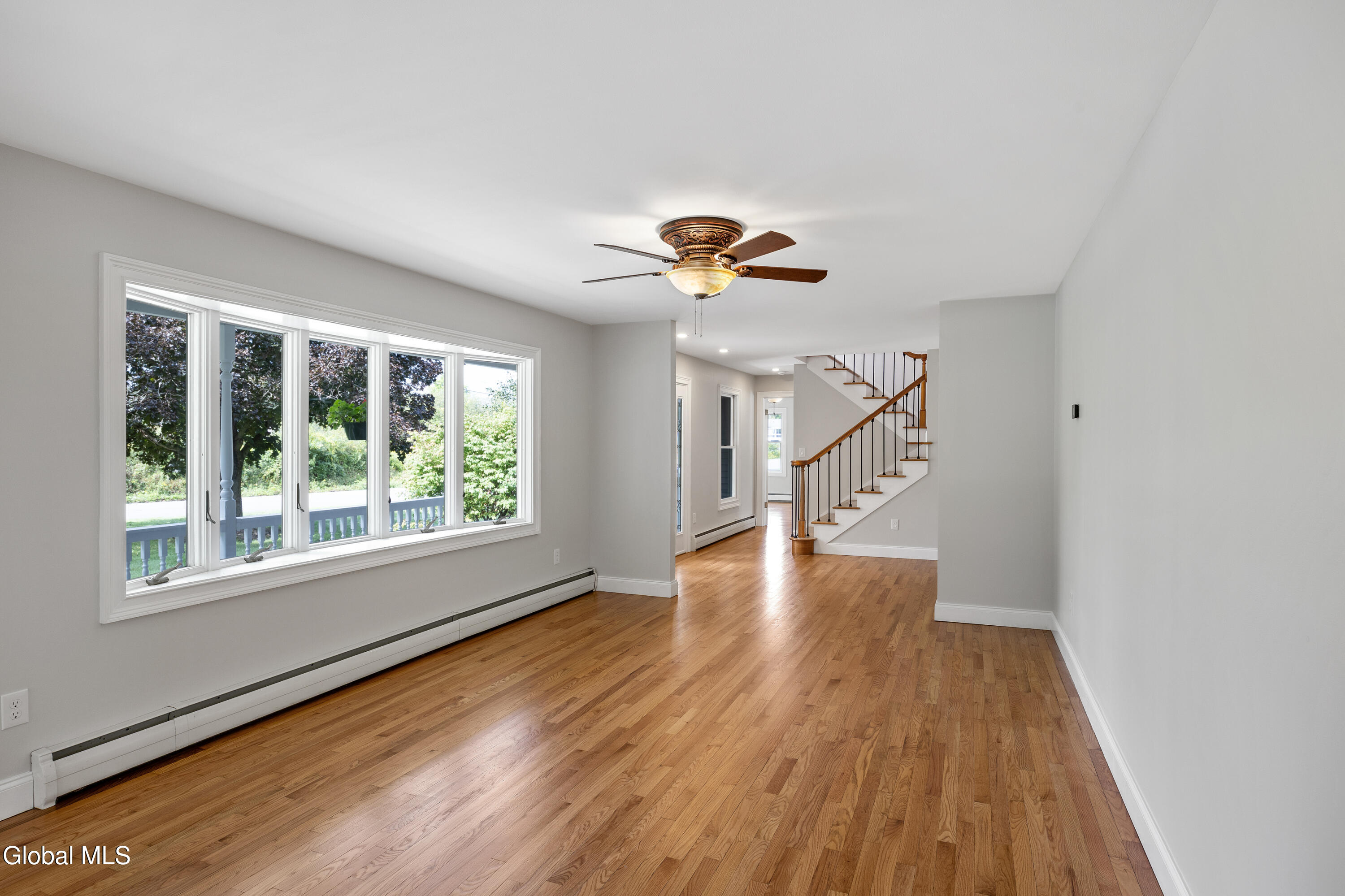 23 Flower Road Troy, NY 12180 - Photo 11 of 85 1 (24)