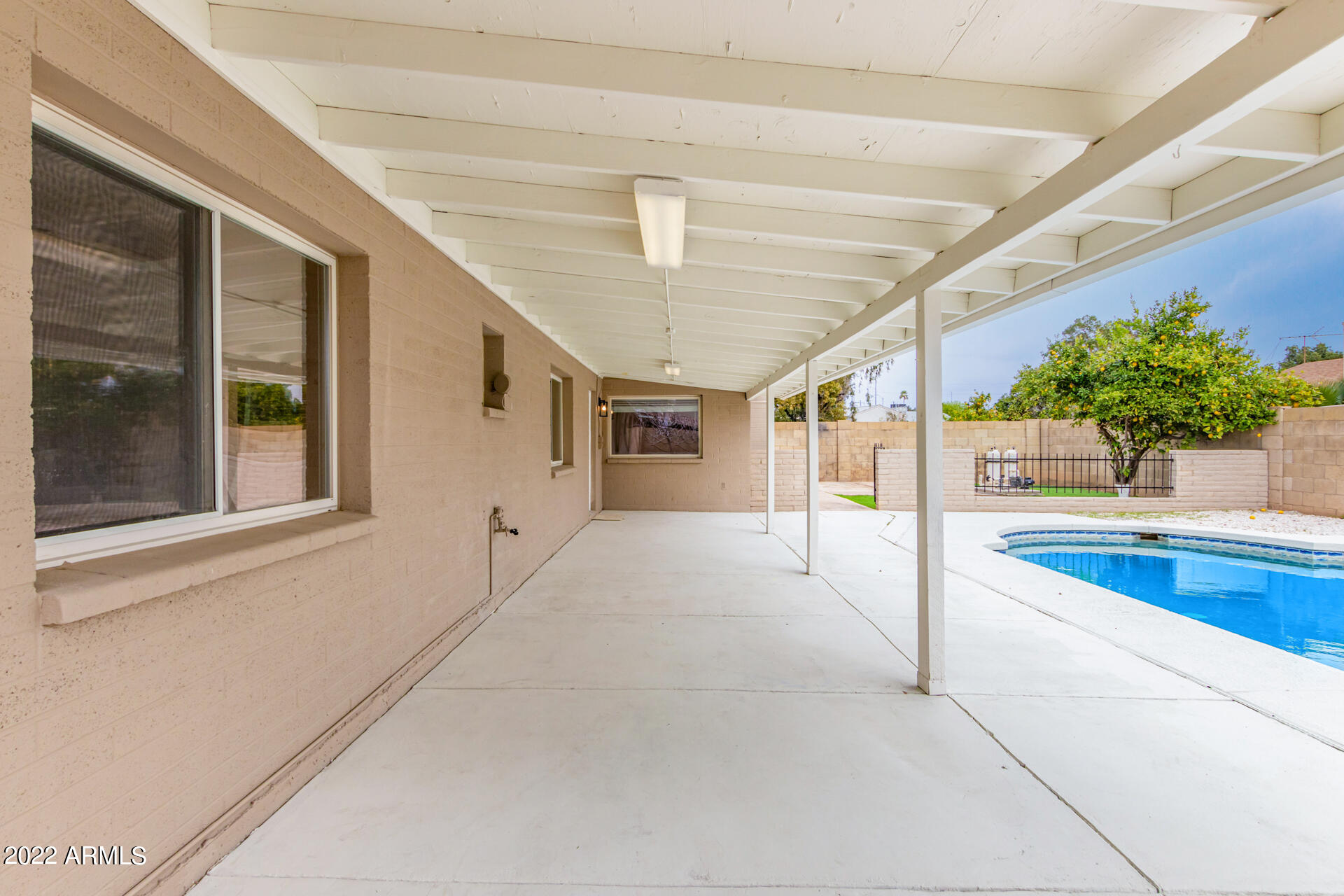 2821 West Hearn Road Phoenix, AZ 85053 - Photo 17 of 23 Back Covered Patio