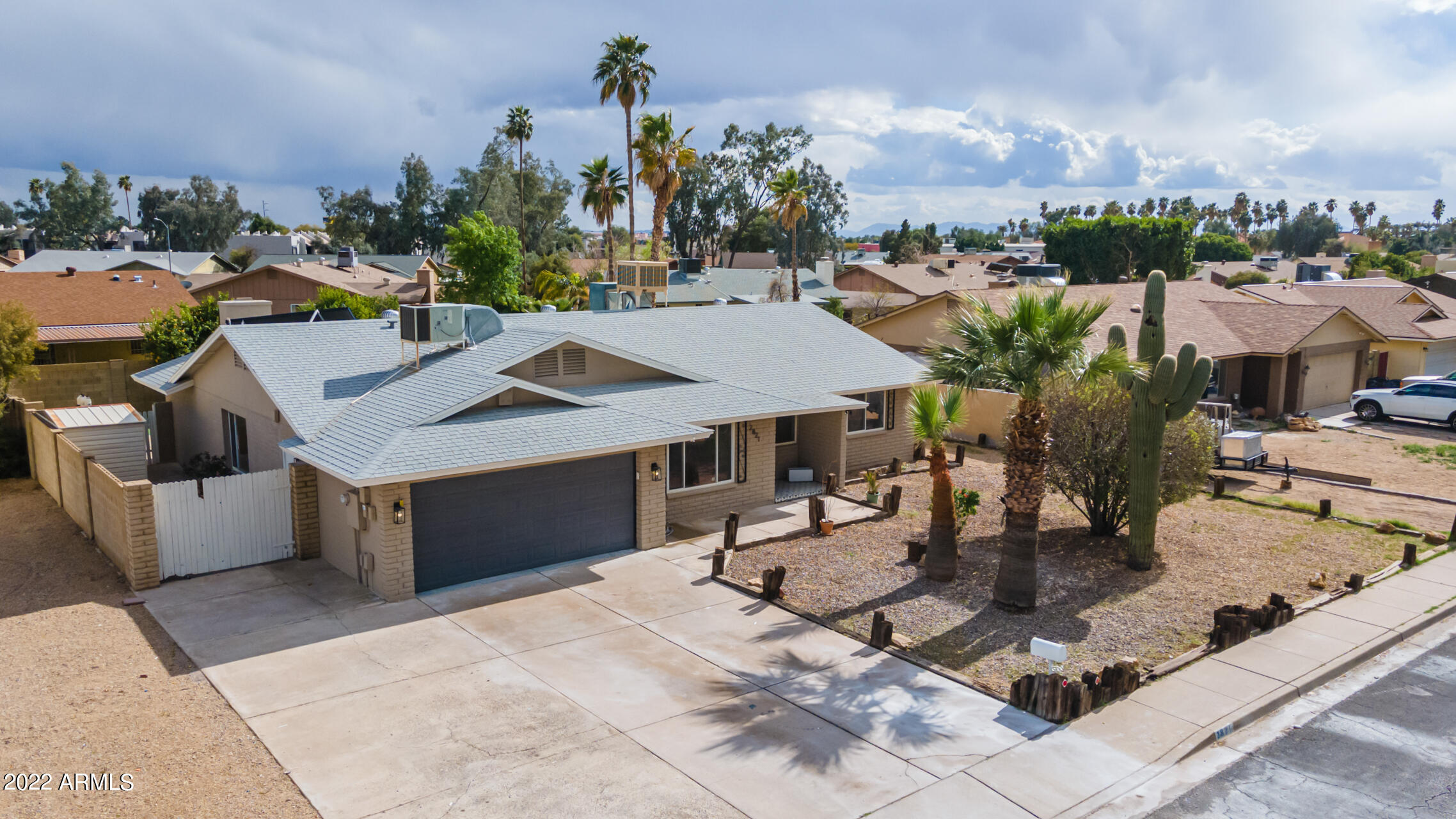2821 West Hearn Road Phoenix, AZ 85053 - Photo 23 of 23 Come Take A Look!
