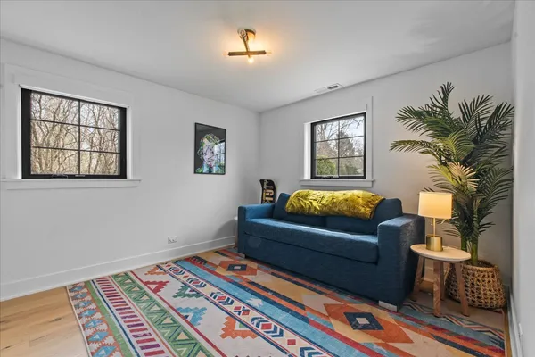 $1,249,000 | 1975 Valley View Road, Northfield, IL 60093