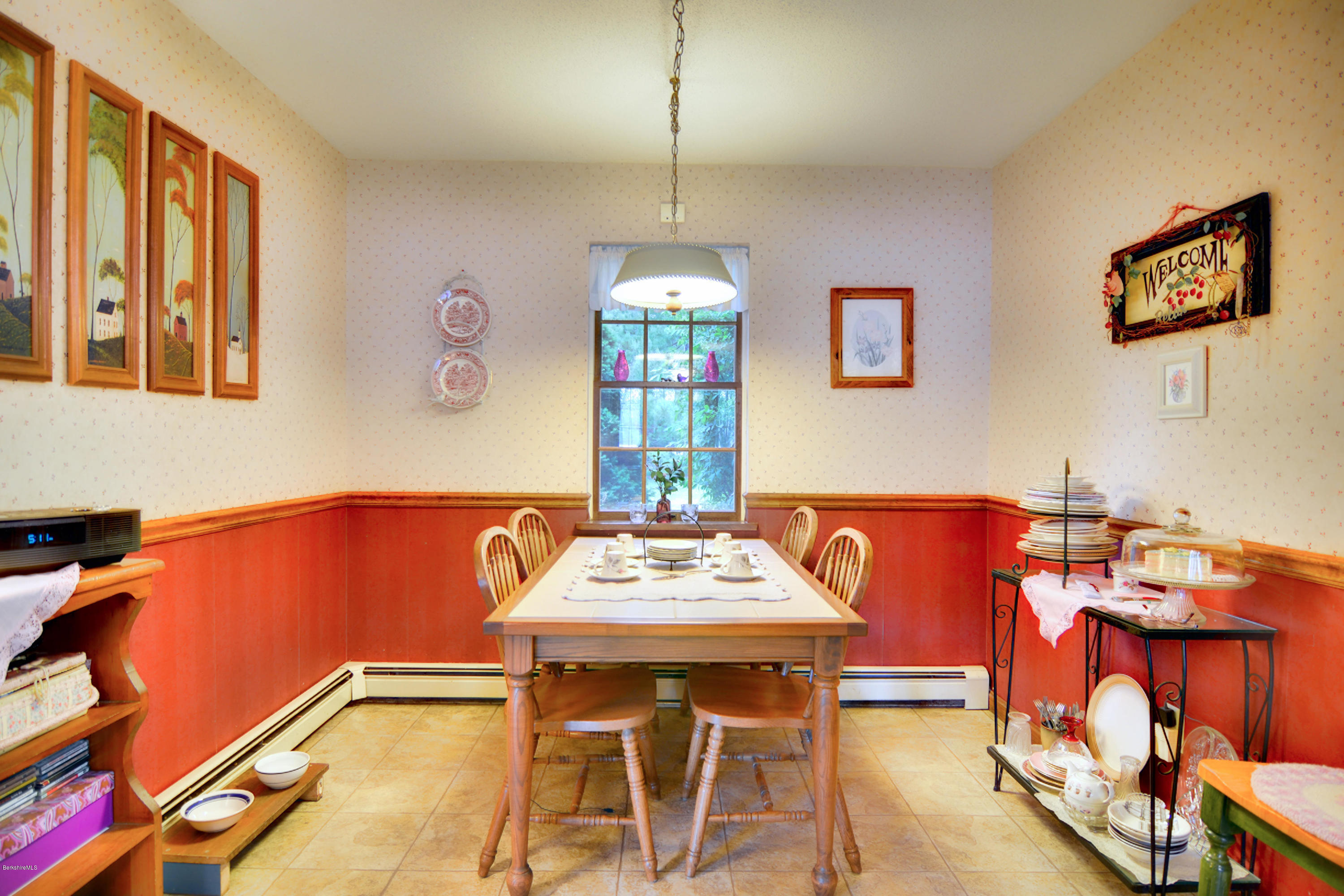 565 Pecks Road Pittsfield, MA 01201 - Photo 22 of 48 DSC_0315-1