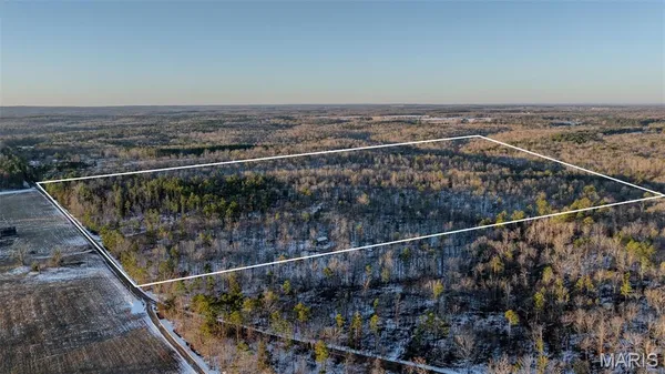 $265,000 | B Huldy Drive, Raymondville, MO 65555