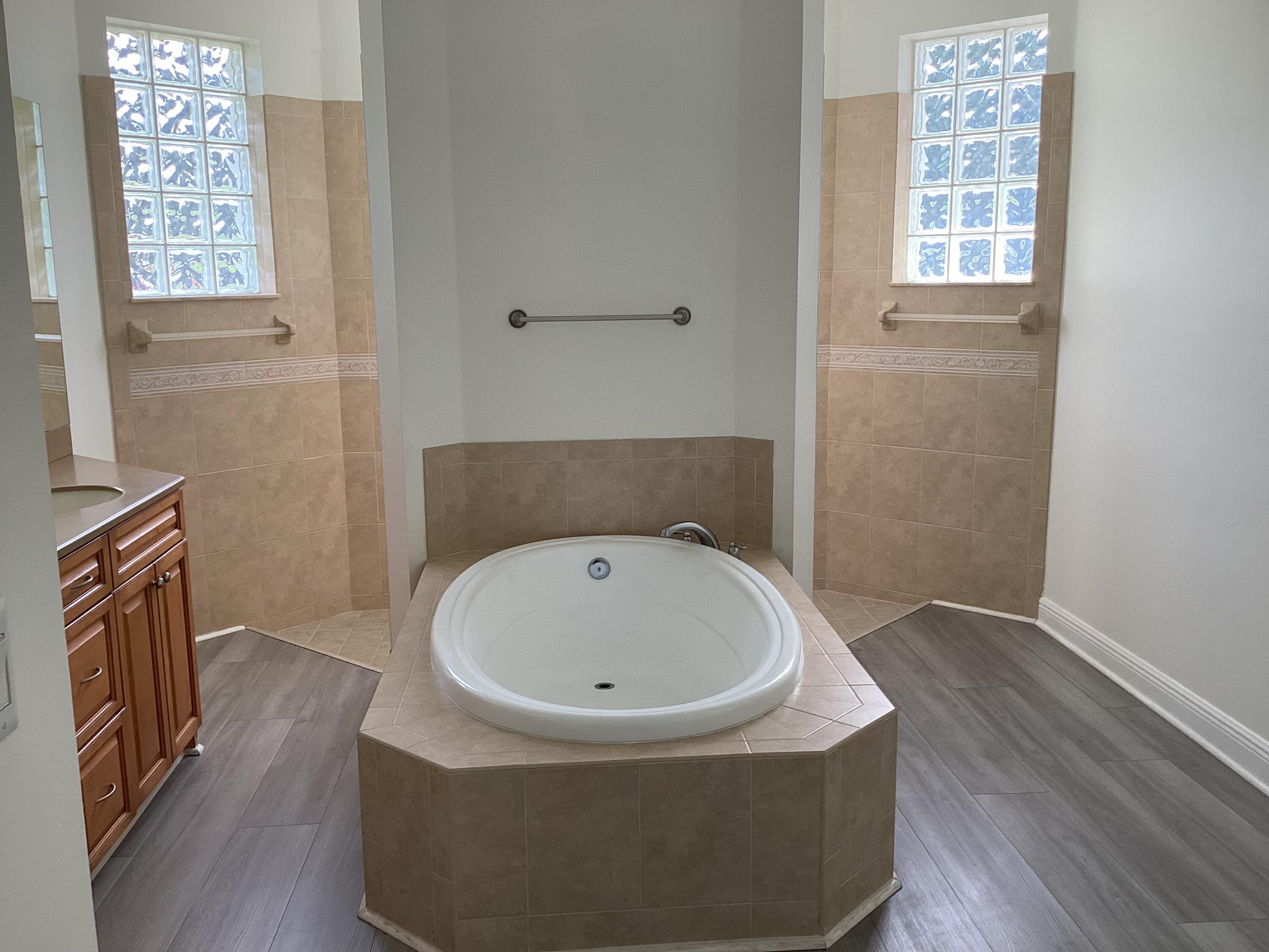 17119 Alexander Run Jupiter, FL 33478 - Photo 15 of 20 IMG-2519