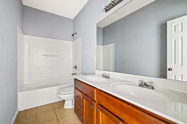 $2,500 | 2892 Cross Creek Drive, Cumming, GA 30040