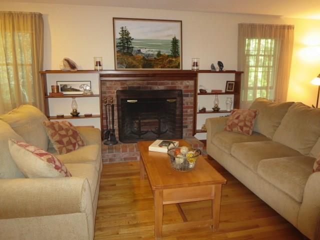 6 Oak Ridge Road Cumberland, ME 04021 - Photo 13 of 33 Photo