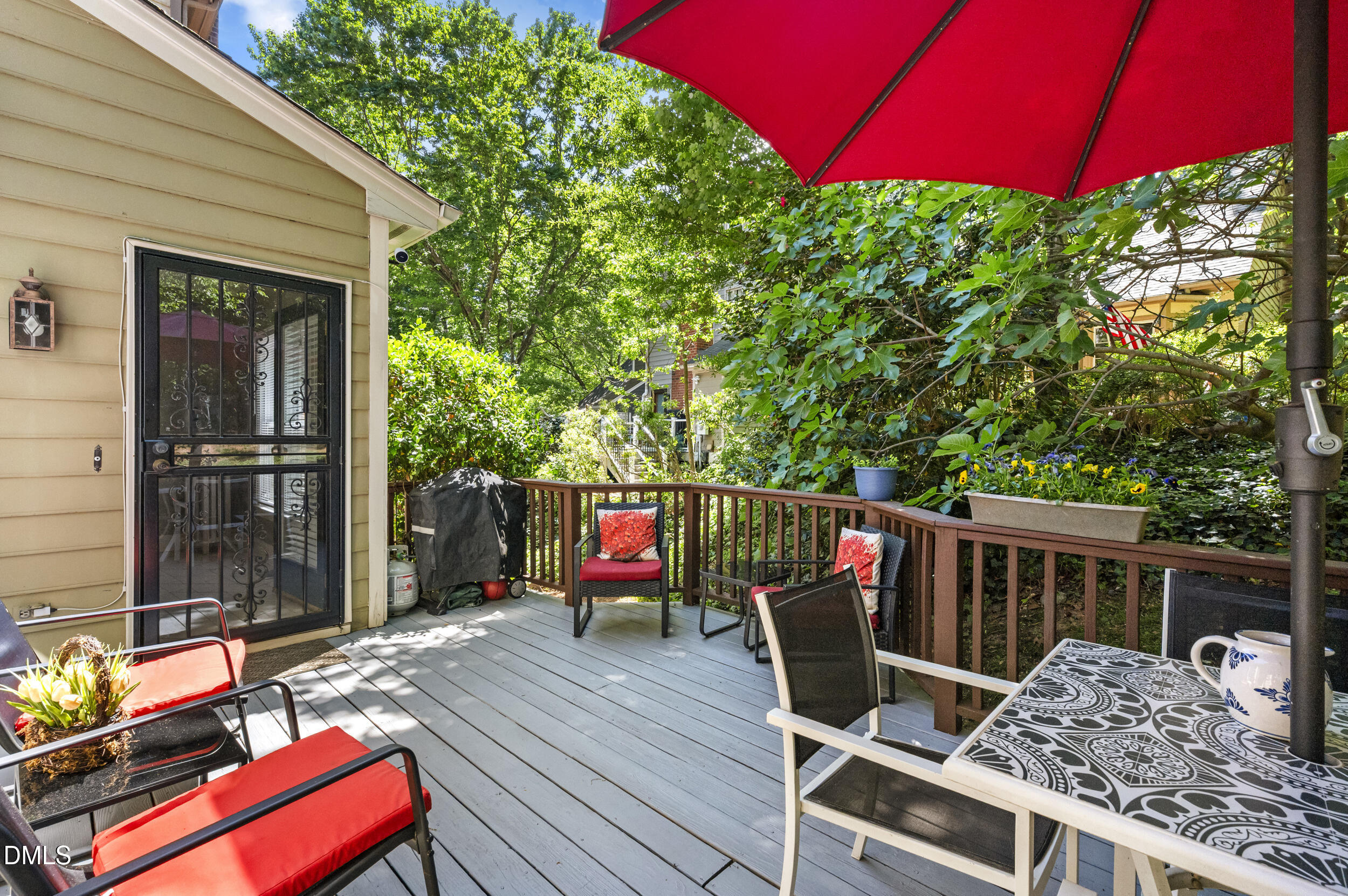 1407 Traherne Drive Raleigh, NC 27612 - Photo 23 of 37