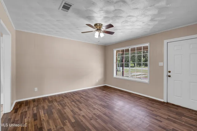 $1,150 | 9701 Highway 613, Moss Point, MS 39562