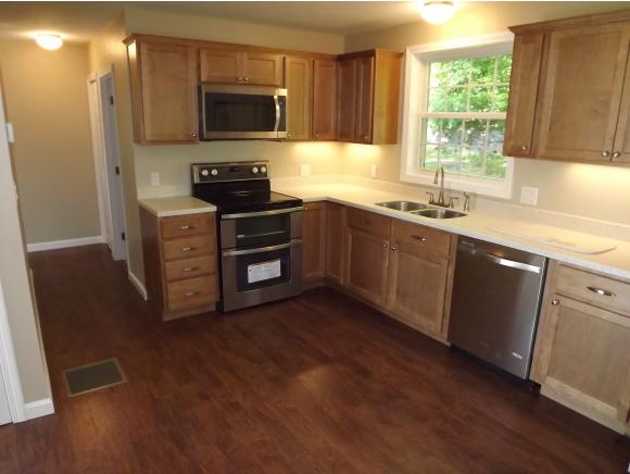 118 Hill Road Franklin, NH 03235 - Photo 4 of 19 Gallery Image 4