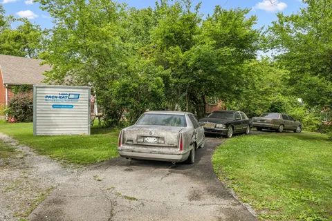 $300,000 | 1112 Neelys Bend Road, Madison, TN 37115