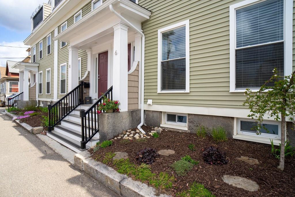 6 North Spring Street Concord, NH 03301 - Photo 5 of 39