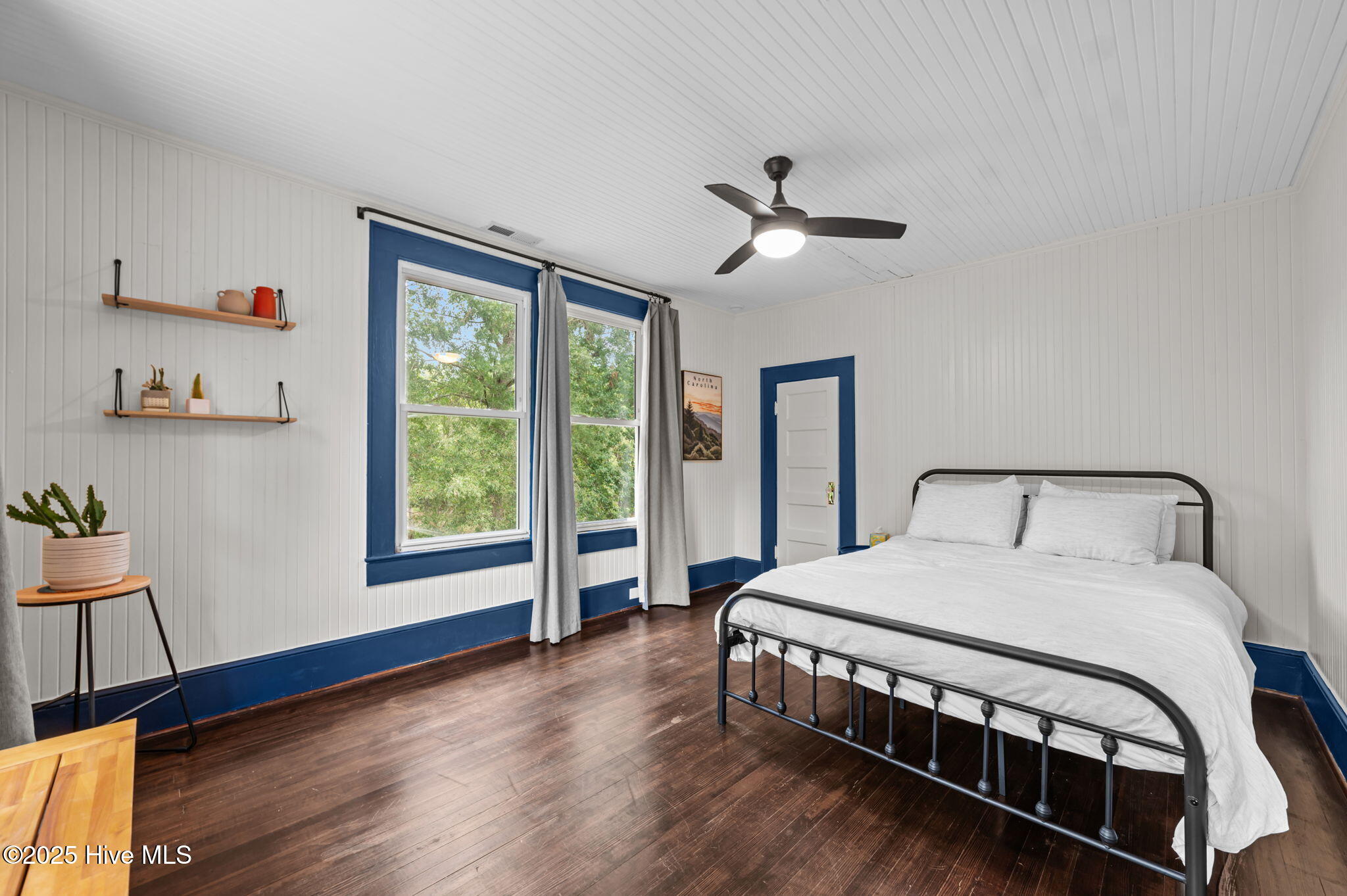 637 Hardison Road Bath, NC 27808 - Photo 28 of 48 1 Upper Front R BR