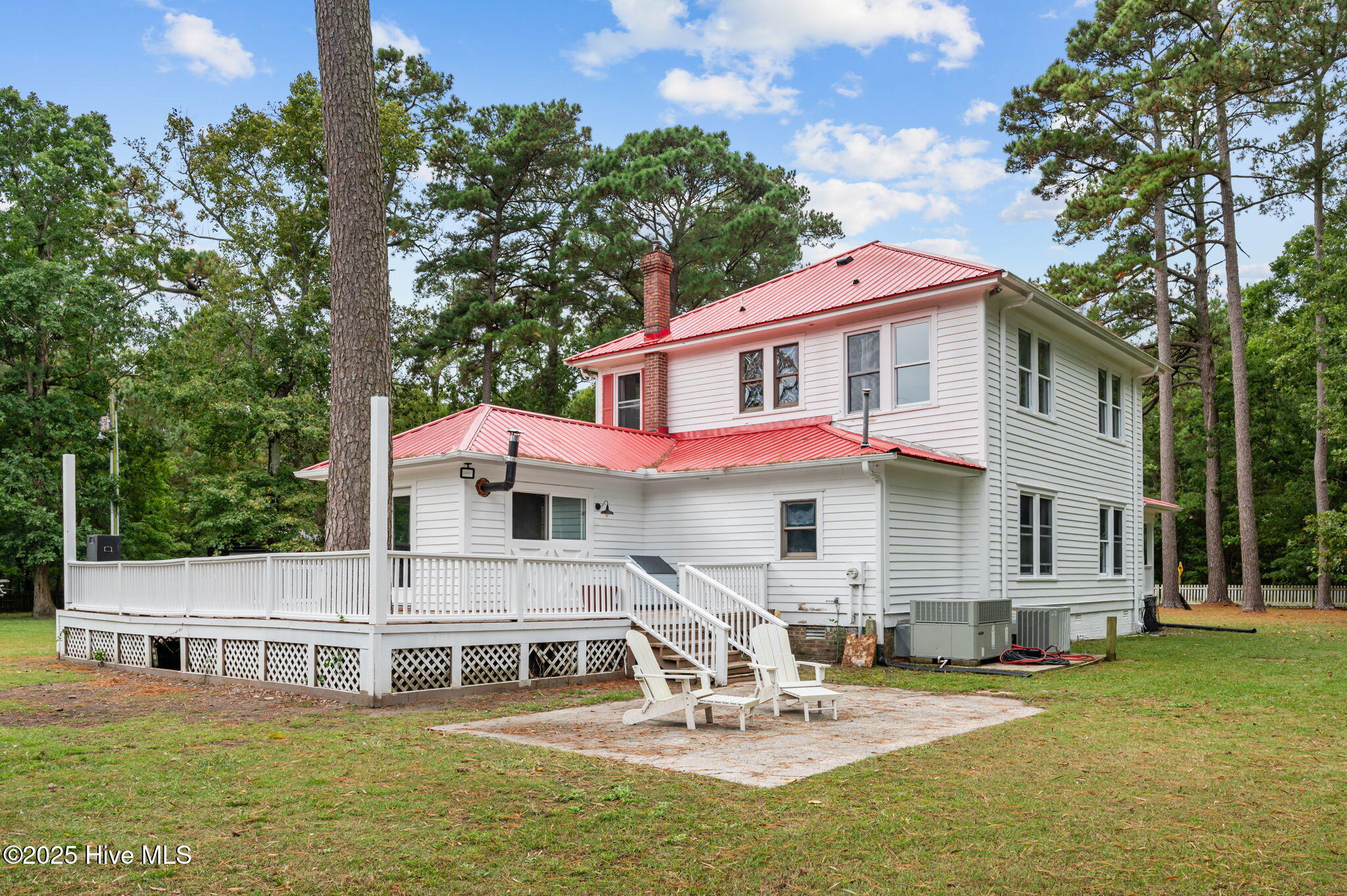 637 Hardison Road Bath, NC 27808 - Photo 35 of 48 Back Yard Patio