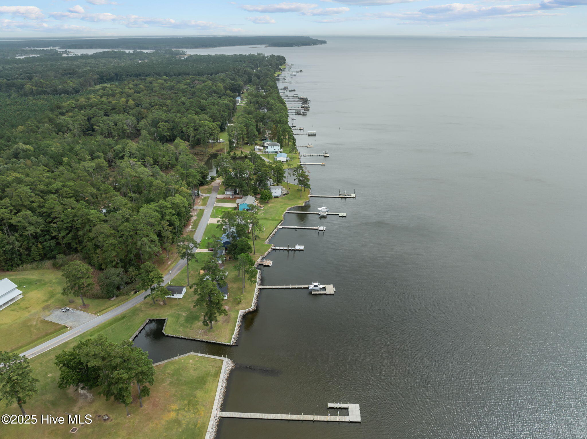 637 Hardison Road Bath, NC 27808 - Photo 41 of 48 1 Waterfront High to Potters