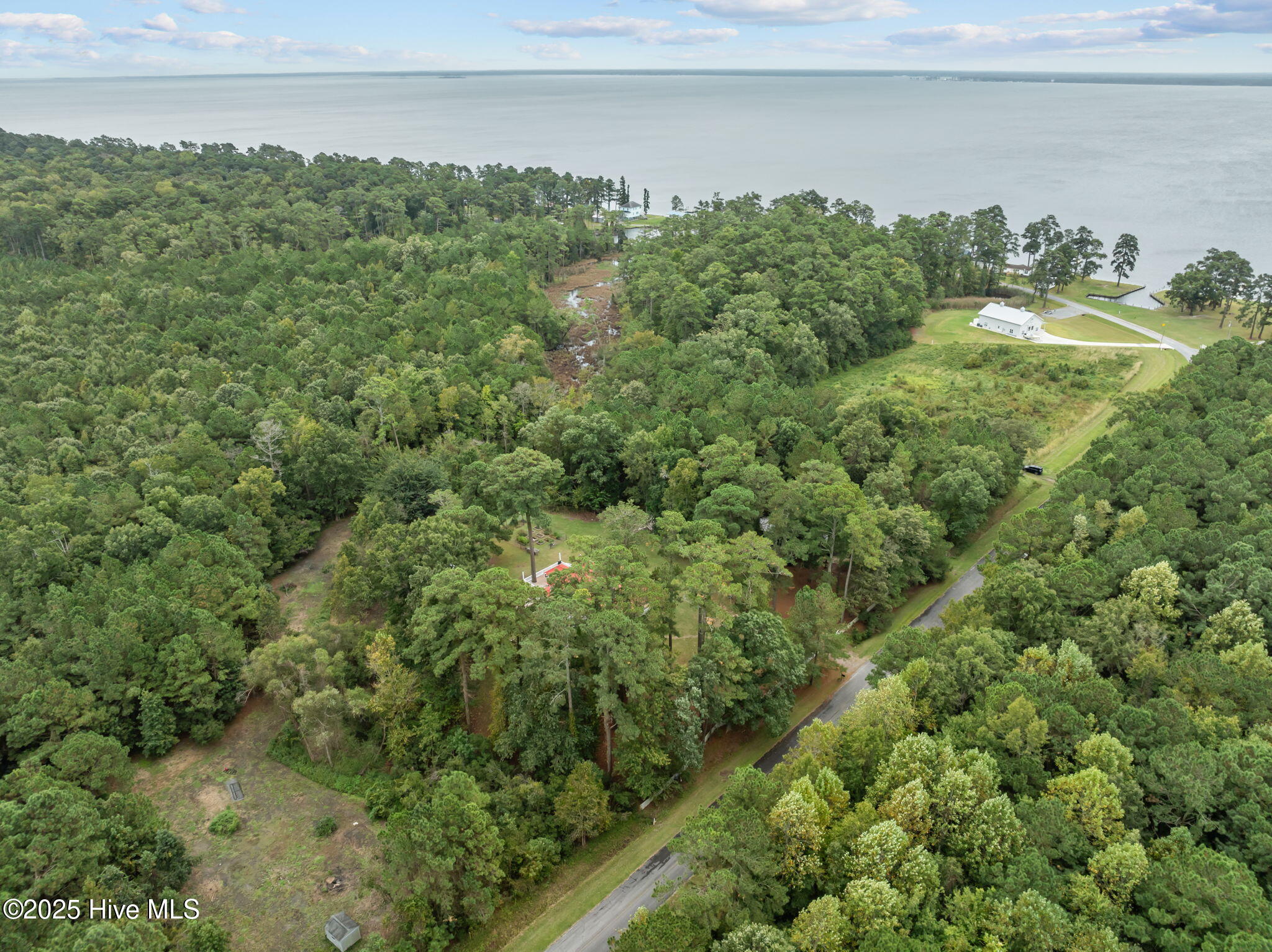 637 Hardison Road Bath, NC 27808 - Photo 43 of 48 1 High Overhead Hs 2 Cove