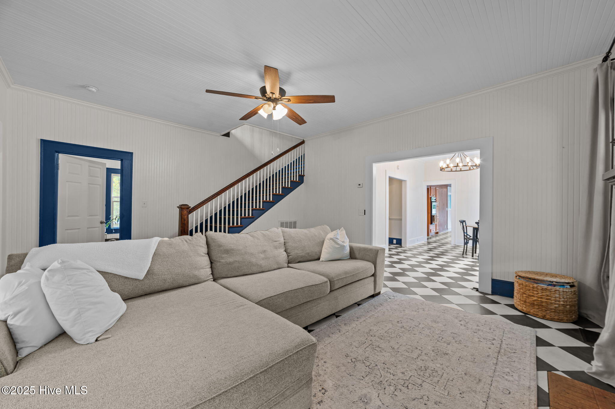 637 Hardison Road Bath, NC 27808 - Photo 5 of 48 1 LR corner 2 DR