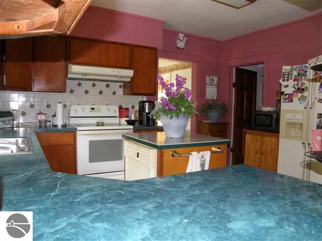 6575 Hunt Road Arcadia, MI 49613 - Photo 11 of 36 1791779-10.JPG