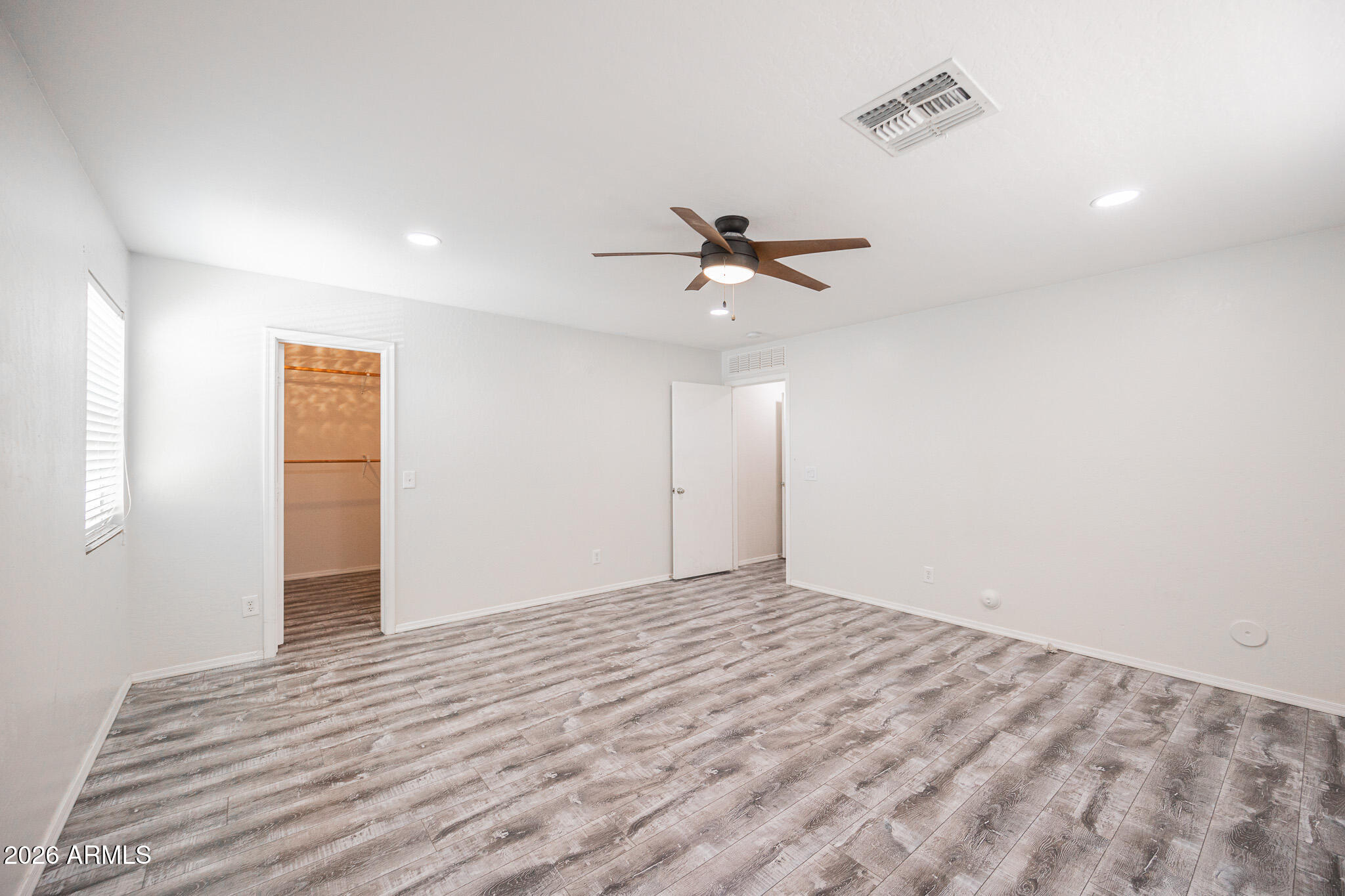 2913 West Fremont Rd. Phoenix, AZ 85041 - Photo 31 of 39