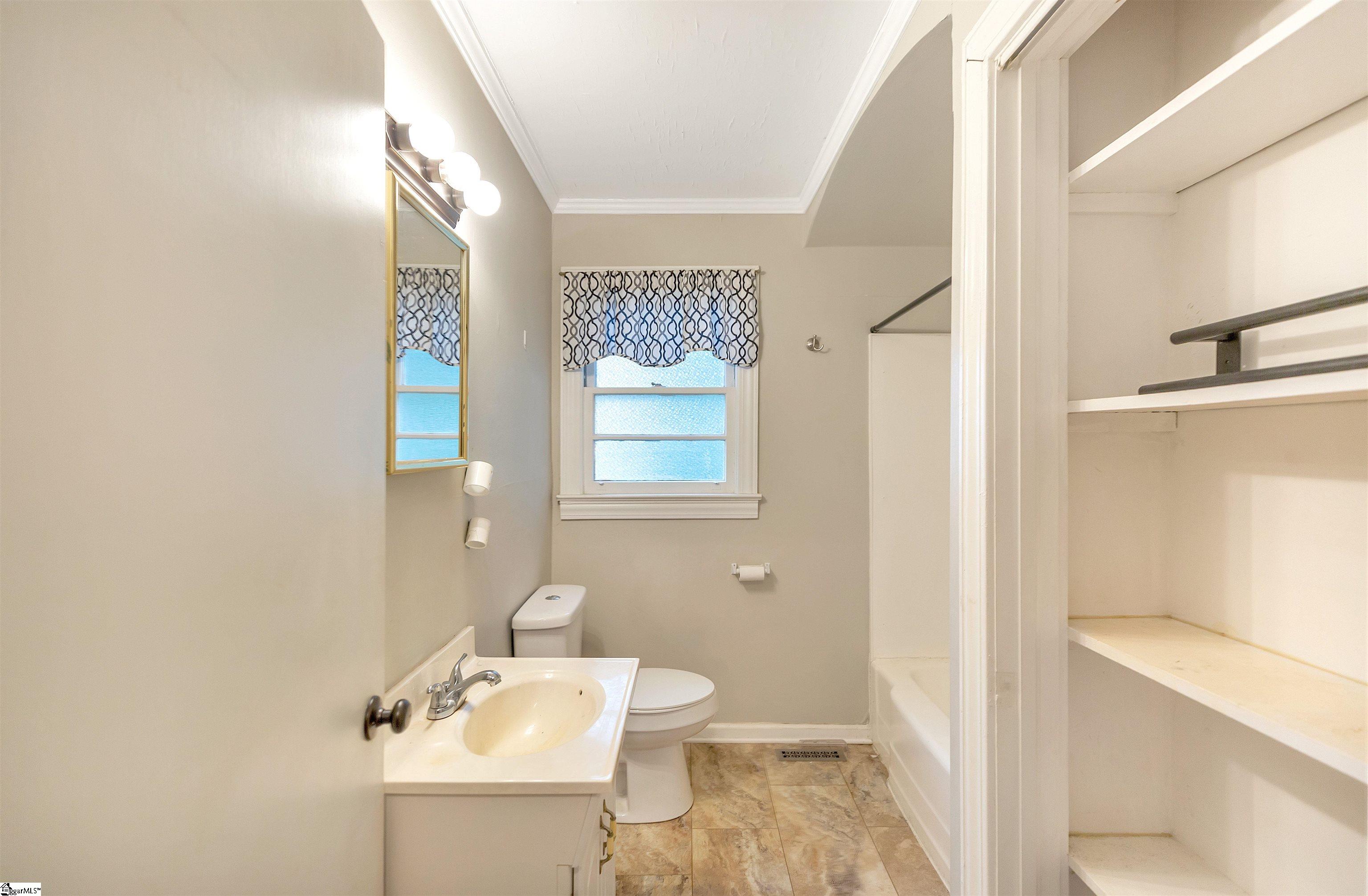 701 West Greer Street Honea Path, SC 29654 - Photo 16 of 23