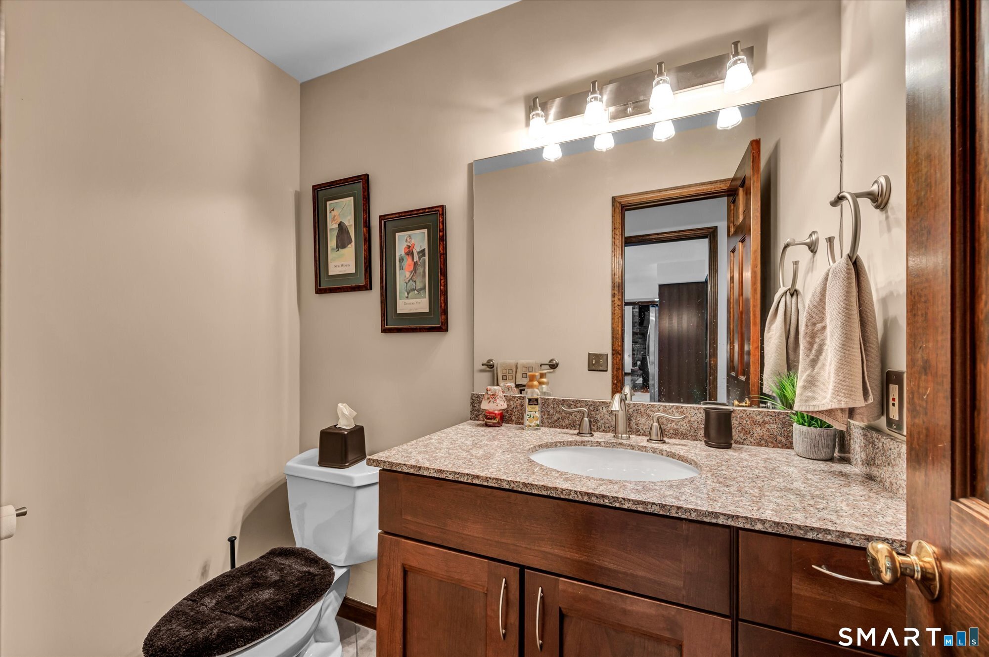 33 Shawnee Lane Monroe, CT 06468 - Photo 21 of 36