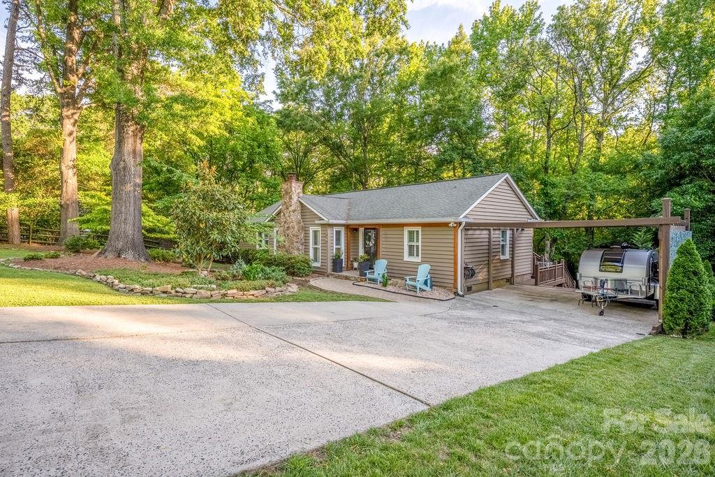 8038 Ritter Drive Charlotte, NC 28270 - Photo 2 of 47