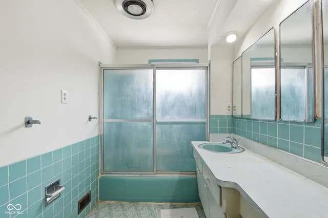 $219,900 | 118 Winding Way, Anderson, IN 46011