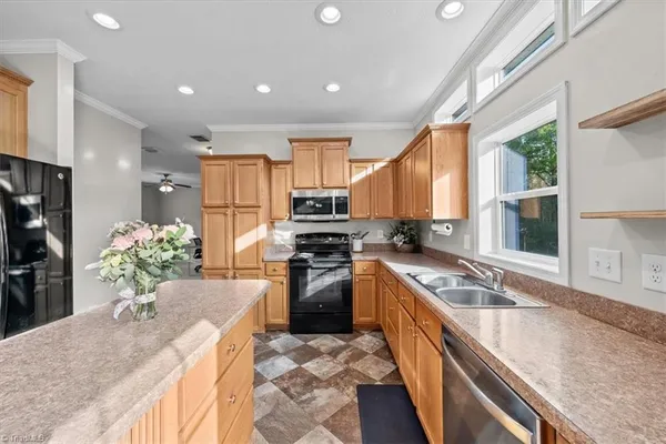 $450,000 | 6916 Lawrence Farm Lane, Randleman, NC 27317