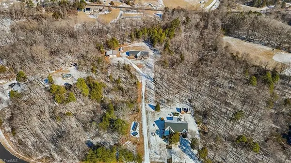 $450,000 | 6916 Lawrence Farm Lane, Randleman, NC 27317