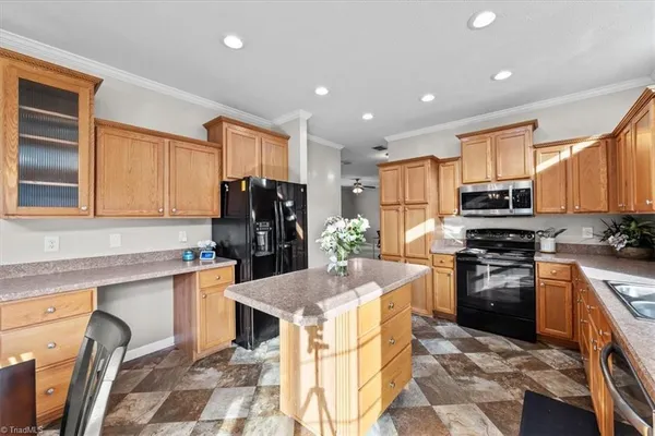 $450,000 | 6916 Lawrence Farm Lane, Randleman, NC 27317