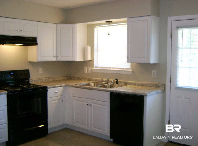 15716 Carver Road Foley, AL 36535 - Photo 2 of 26 New cabinets, counter tops, appliances