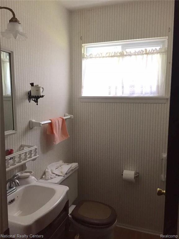 16122 Riverside Street Livonia, MI 48154 - Photo 16 of 16 Gallery Image 16