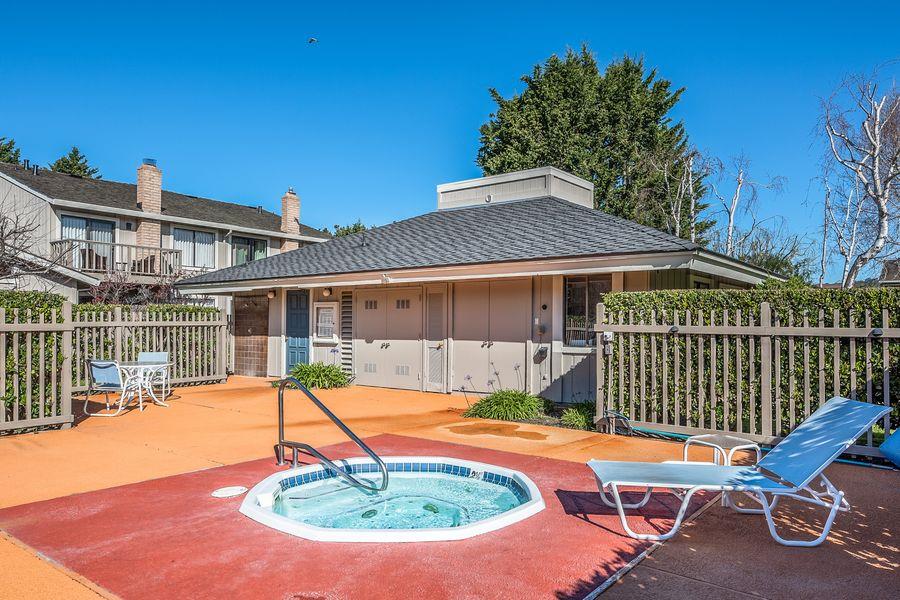3850 Rio Road, Unit 50 Carmel, CA 93923 - Photo 32 of 36 Gallery Image 32