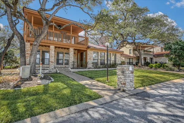$3,100 | 105 Crescent Bluff, Austin, TX 78734
