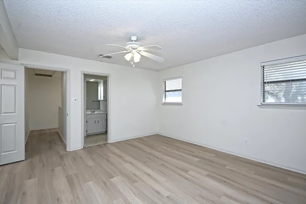 $3,100 | 105 Crescent Bluff, Austin, TX 78734
