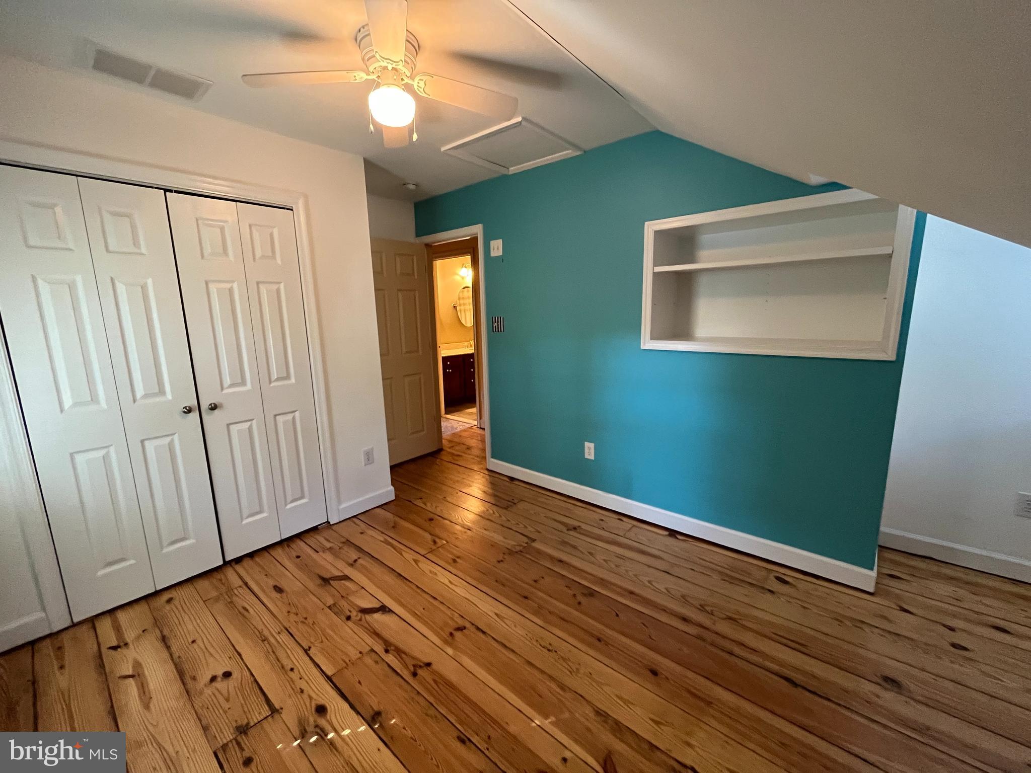 314 North Stanwick Road Moorestown, NJ 08057 - Photo 27 of 38 BR #2 - Built in Shelving