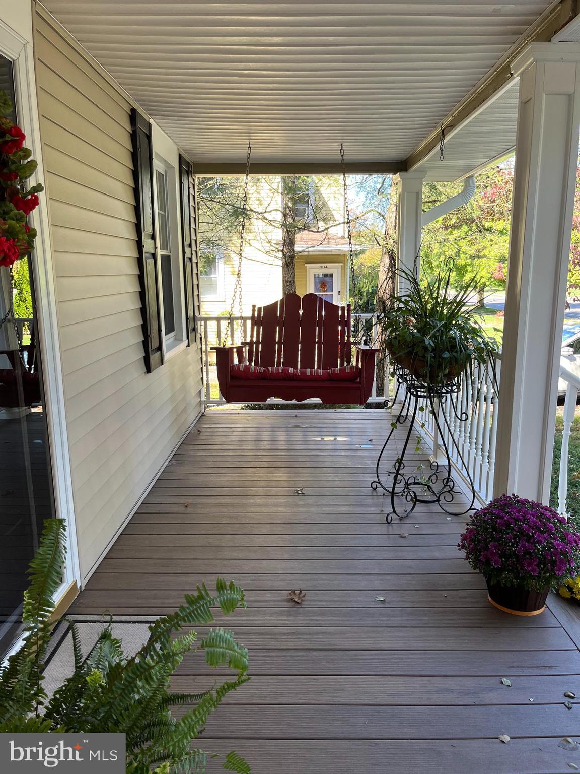 314 North Stanwick Road Moorestown, NJ 08057 - Photo 4 of 38 Front Porch Swing