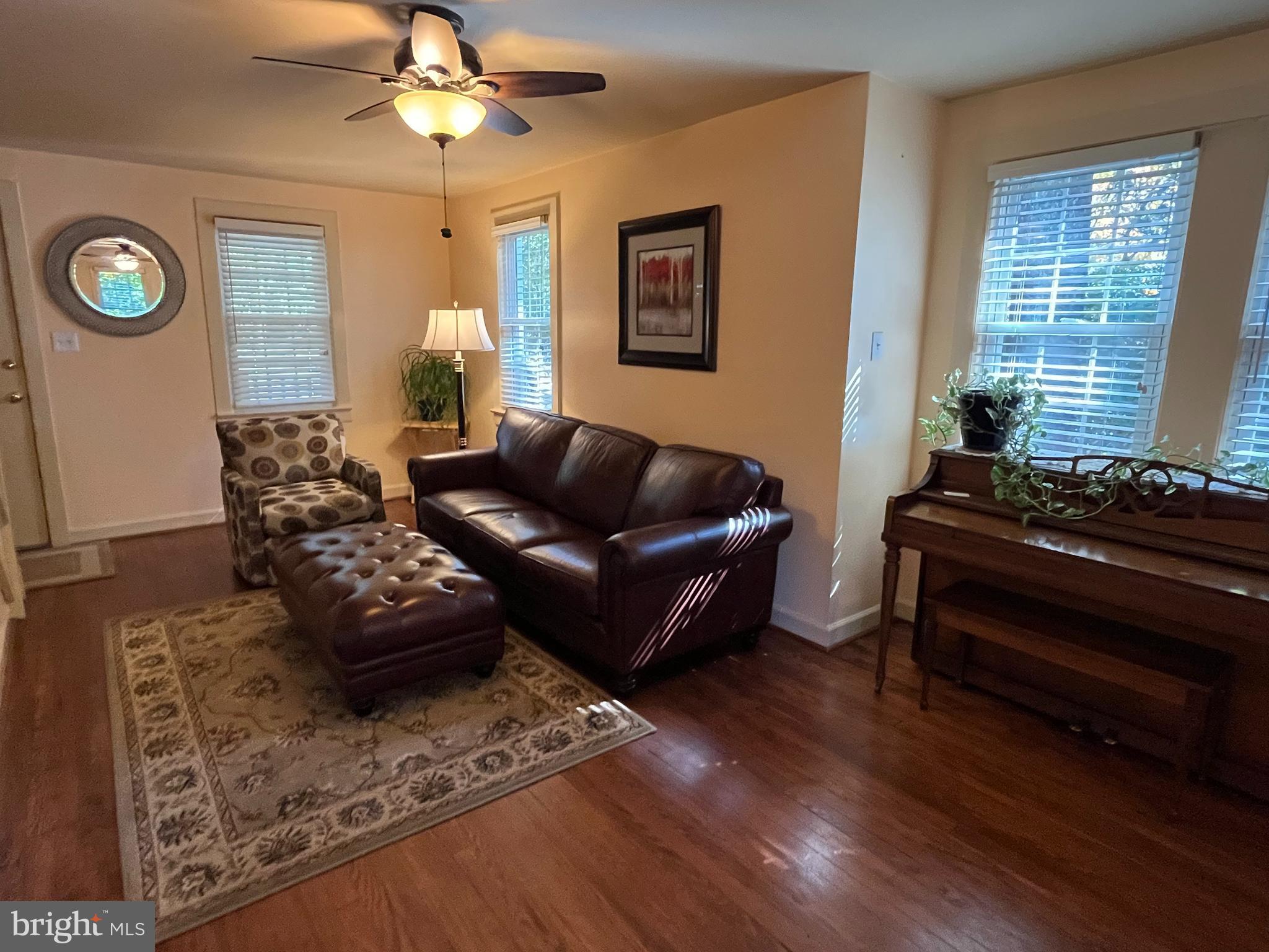 314 North Stanwick Road Moorestown, NJ 08057 - Photo 6 of 38 Living Room - Hardwood Flooring