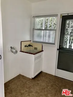 $2,098,000 | 10370 Ashton Avenue, Los Angeles, CA 90024