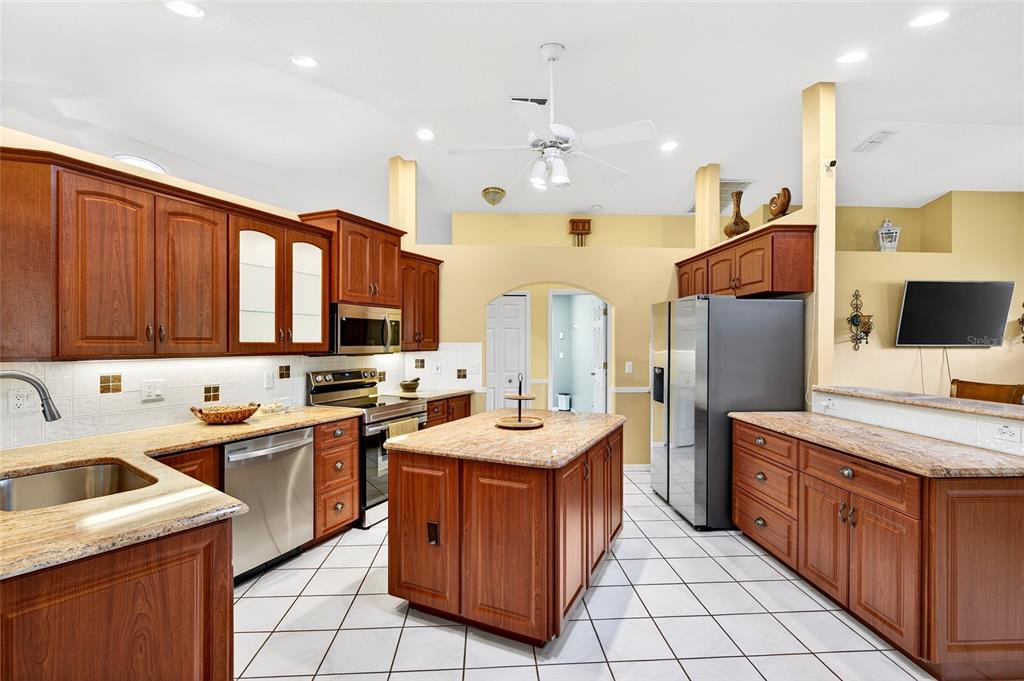 18848 Southwest 93rd Loop Dunnellon, FL 34432 - Photo 30 of 54